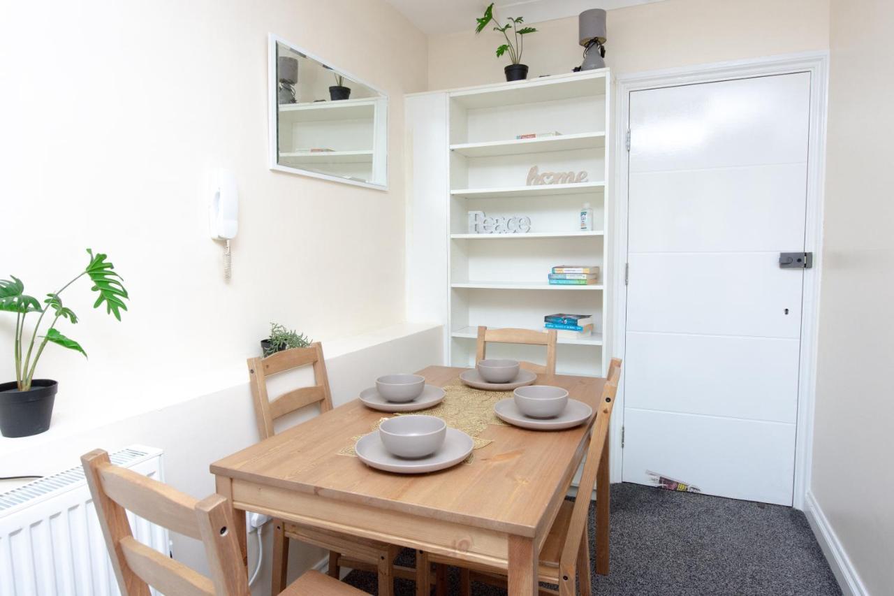 Evergreen Apartments-Flat 7, ลอนดอน ภายนอก รูปภาพ